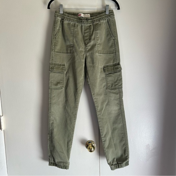 Levis Kids Relaxed Dobby Cargo Jogger Green Boys Size Large - Picture 1 of 7